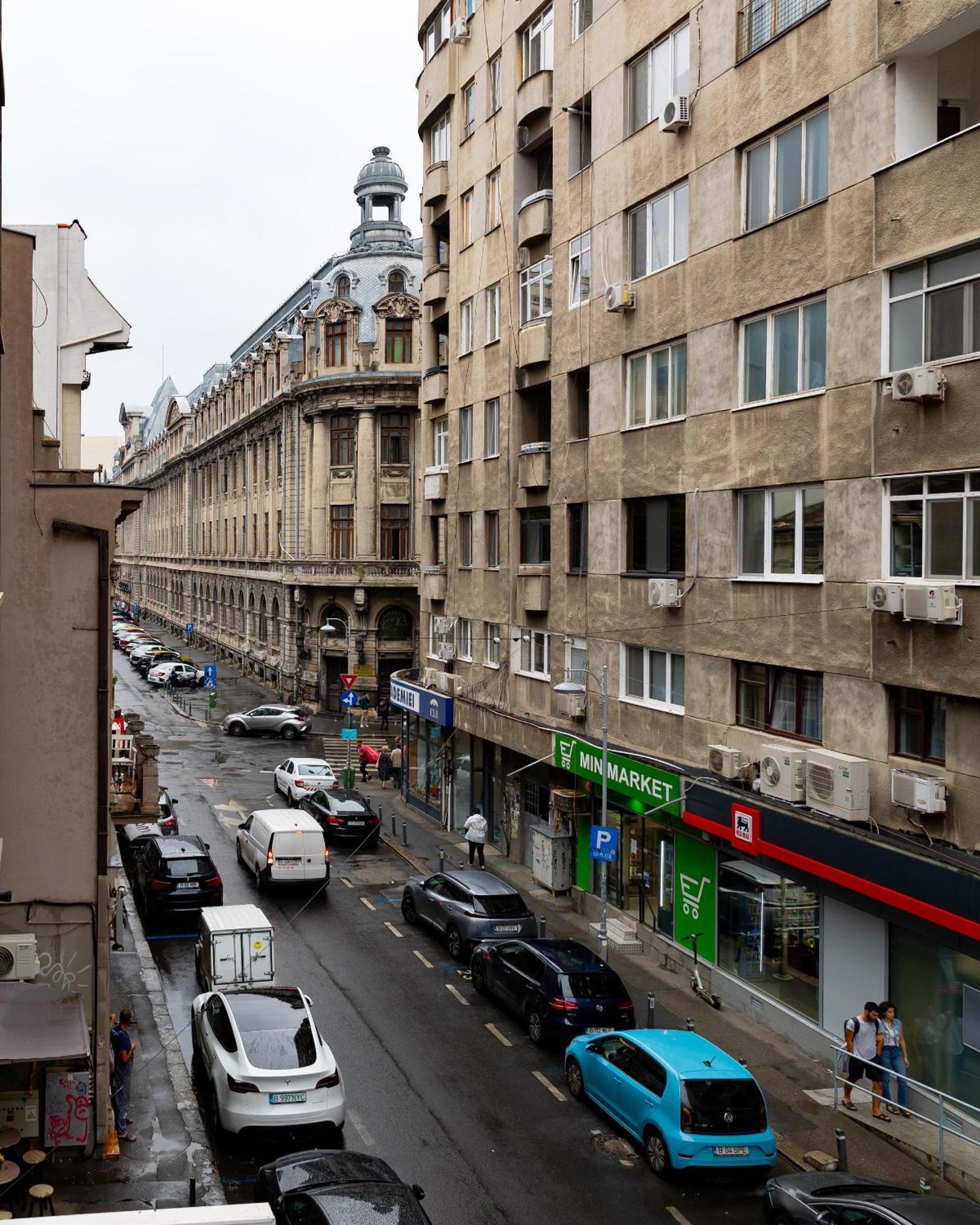 Old City- Big Studio Bucharest Exterior photo